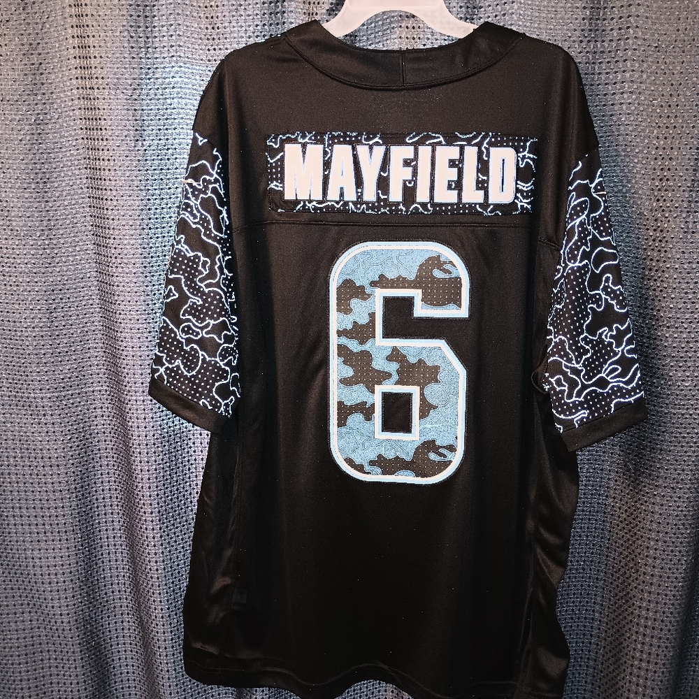 Nike Cleveland Browns Mayfield Nike Black RFLCTV  Limited Jersey. - Picture 4 of 13